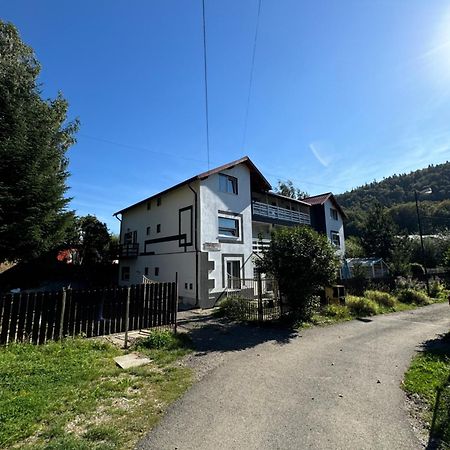 Casa David Hotel Buşteni Exterior foto