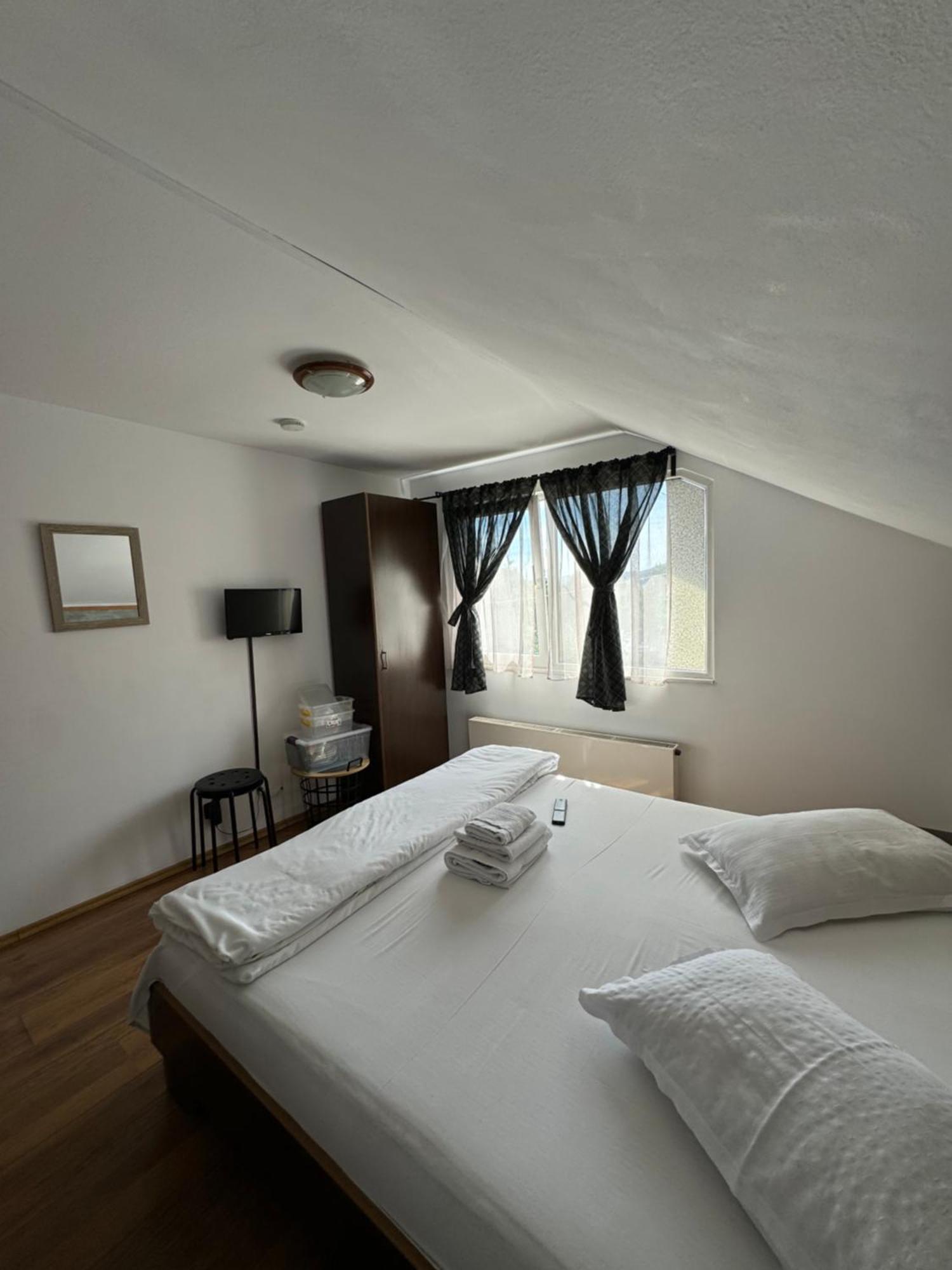 Casa David Hotel Buşteni Exterior foto