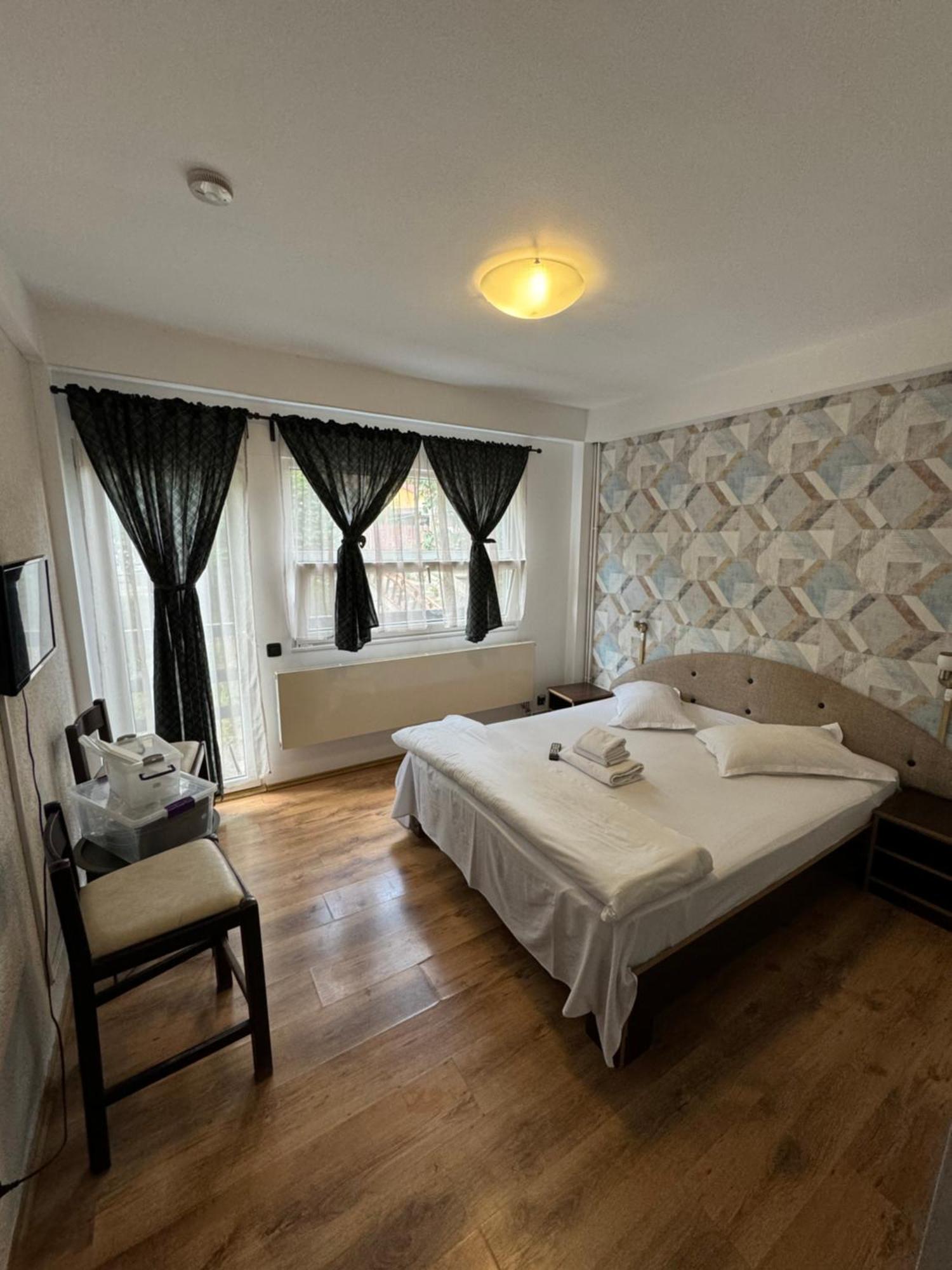 Casa David Hotel Buşteni Exterior foto