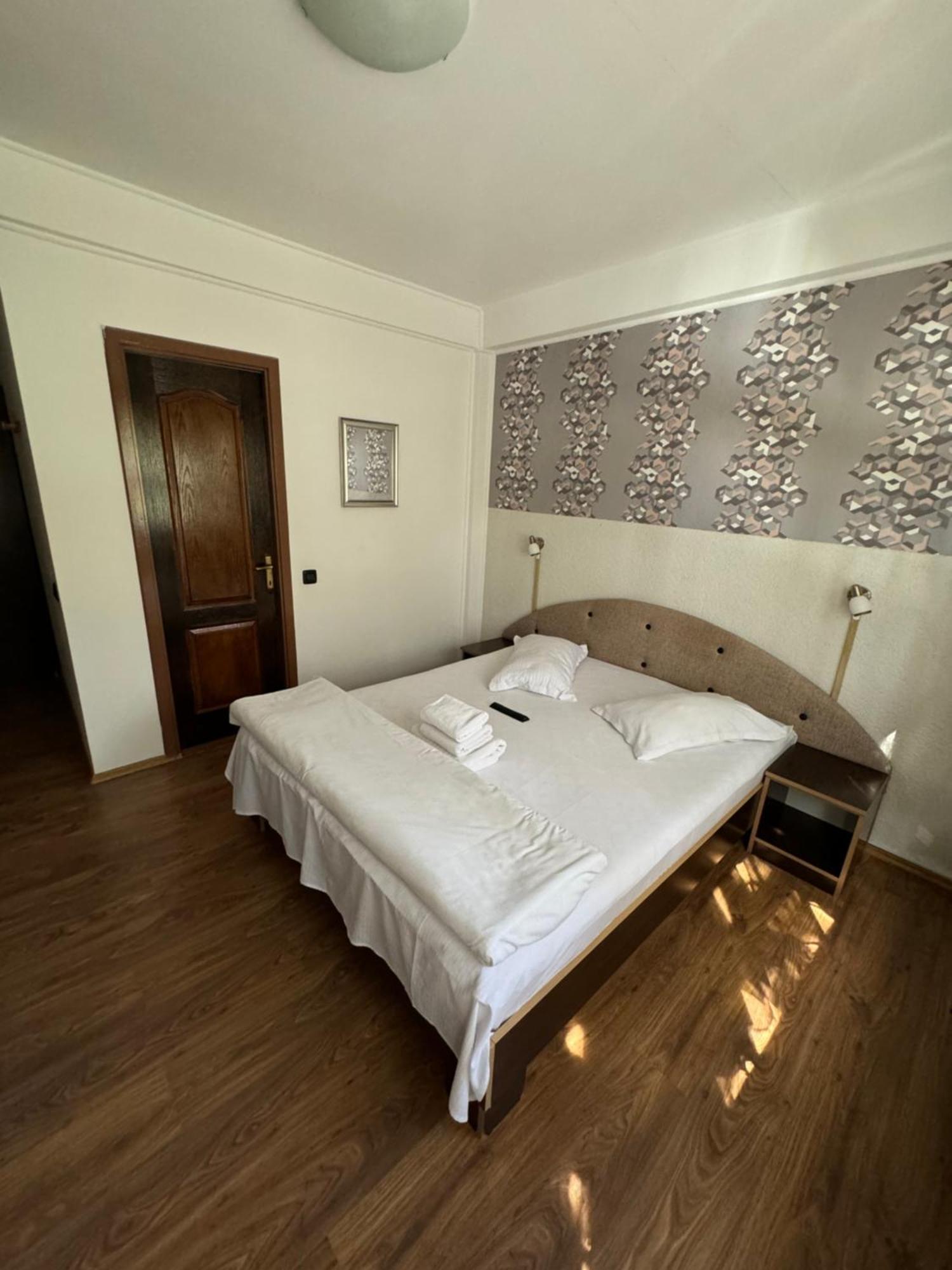 Casa David Hotel Buşteni Exterior foto